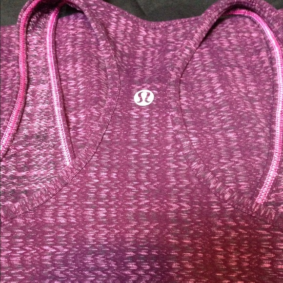 Lululemon tank - Picture 3 of 3